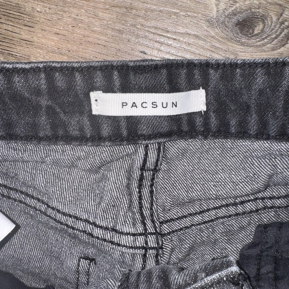 PacSun Mom Shorts Size 25 Black High Rise Denim Shorts